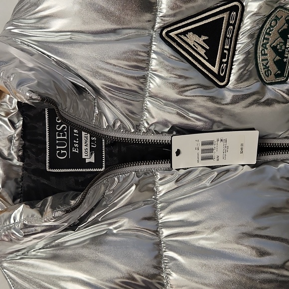 Brand New, GUESS silver metallic puffer jacket size medium - Picture 3 of 3